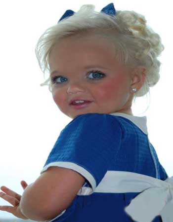 دختر بچه 2 ساله ، مدل شناخته شده در آمریکا