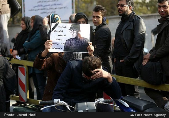 عکس: اشک هواداران مرتضی پاشایی