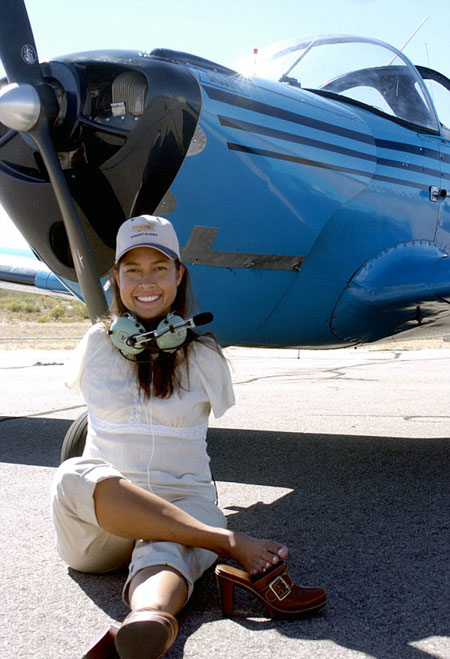 اخبار , اخبار گوناگون,اولین خلبان زن بدون دست,تصاویر اولین خلبان زن بدون دست