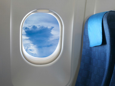 هواپیما, پنجره هواپیما, علت گرد بودن پنجره هواپیما